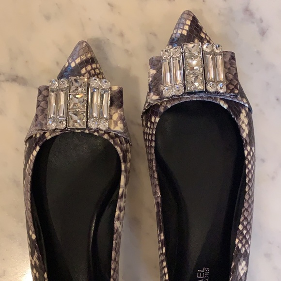 Michael kors flats - Picture 1 of 4